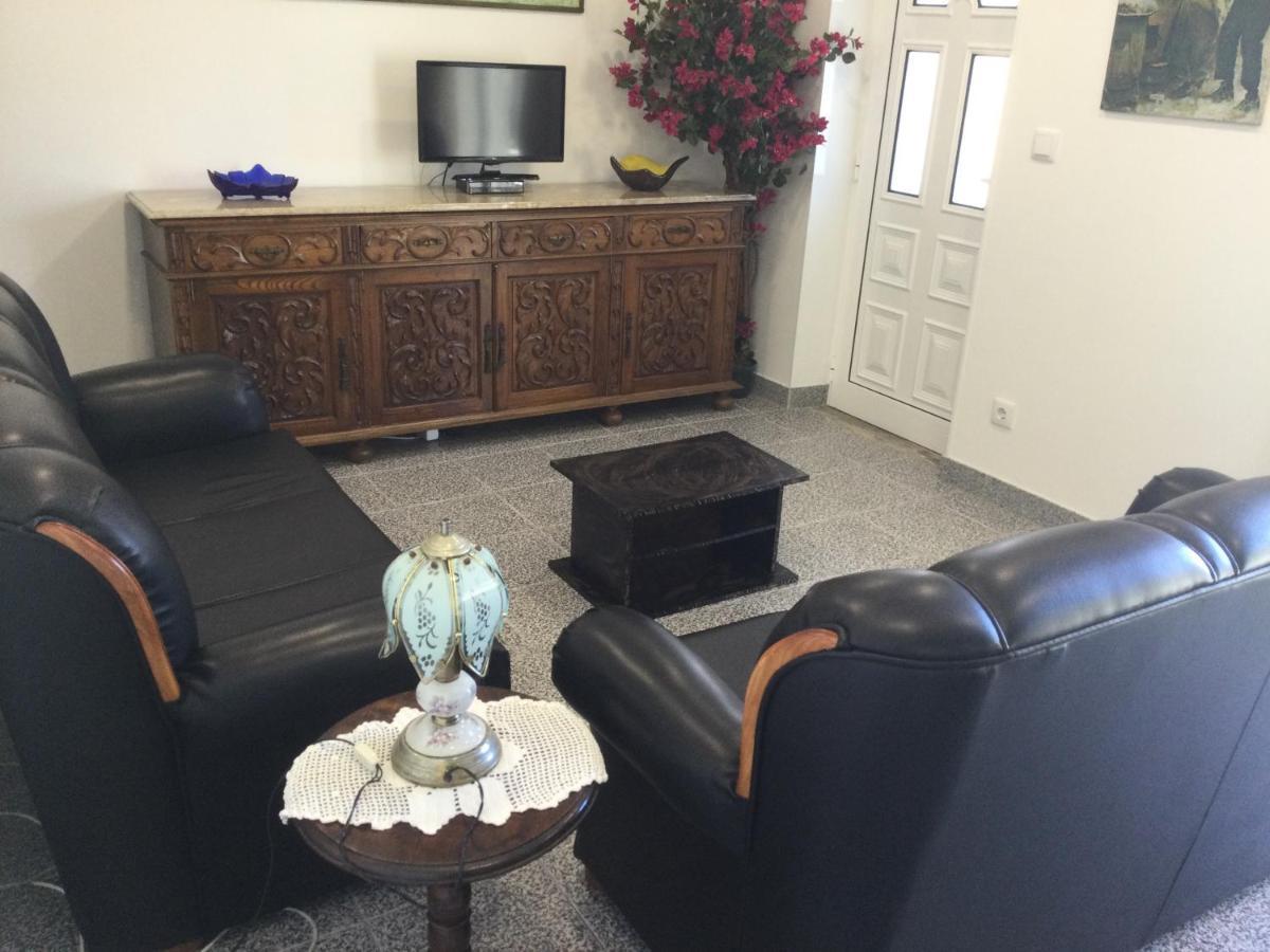 Room Villa Ribeiro Pilgrims Way To Santiago Bike A Garage For Marinhas 에스포센데 외부 사진