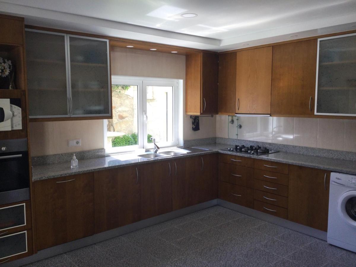Room Villa Ribeiro Pilgrims Way To Santiago Bike A Garage For Marinhas 에스포센데 외부 사진