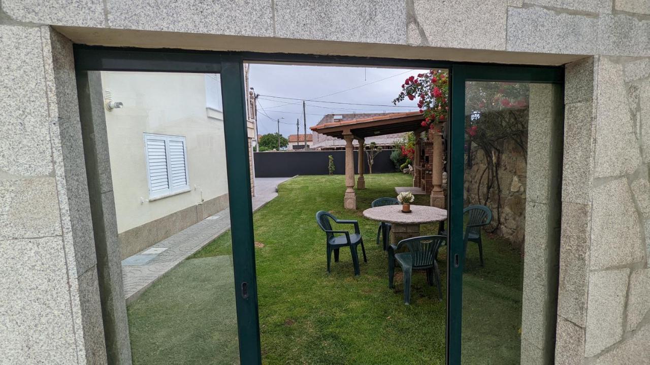 Room Villa Ribeiro Pilgrims Way To Santiago Bike A Garage For Marinhas 에스포센데 외부 사진
