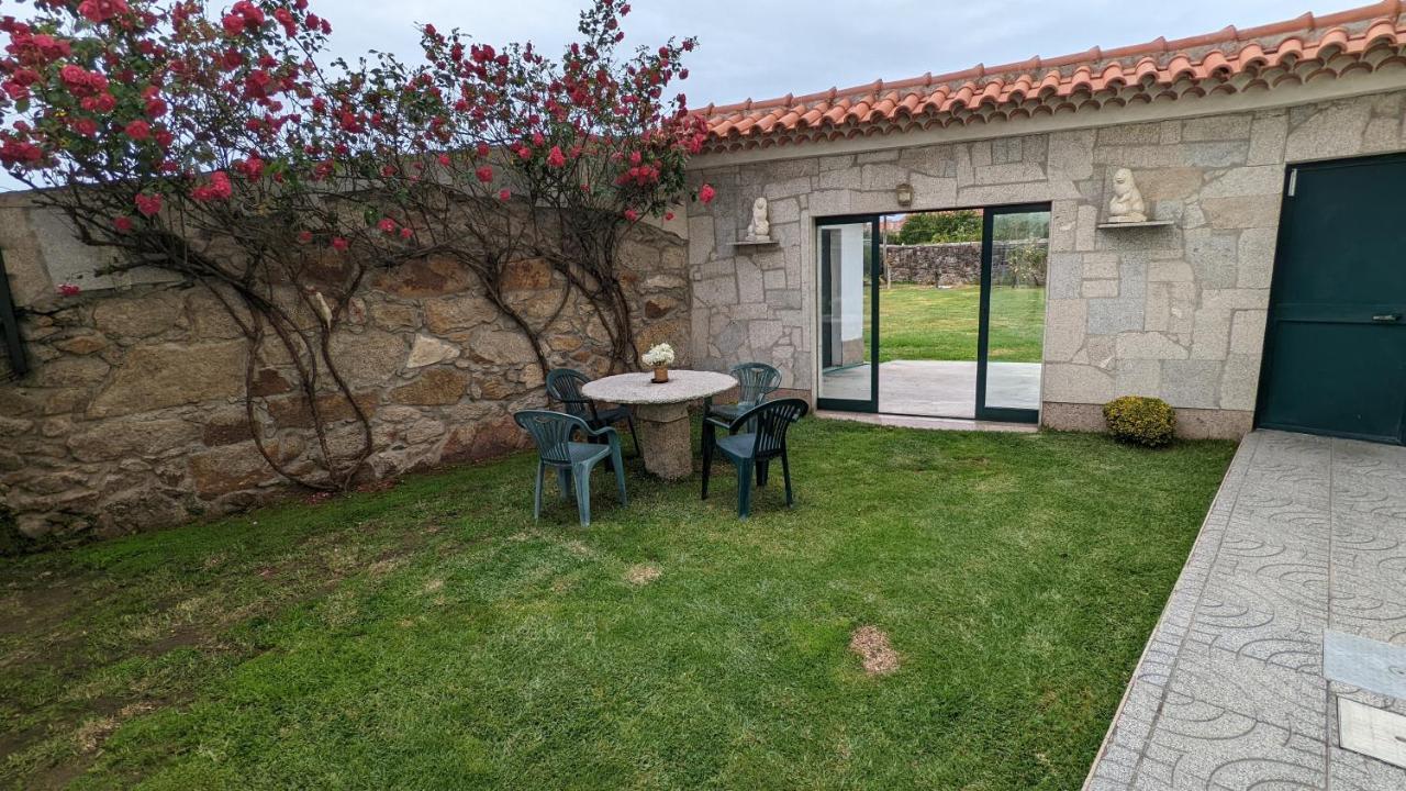 Room Villa Ribeiro Pilgrims Way To Santiago Bike A Garage For Marinhas 에스포센데 외부 사진