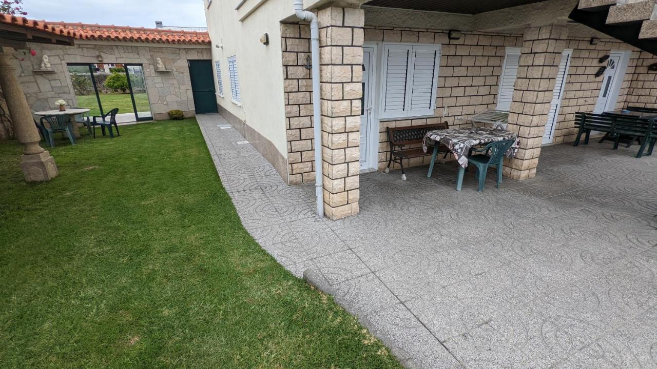 Room Villa Ribeiro Pilgrims Way To Santiago Bike A Garage For Marinhas 에스포센데 외부 사진