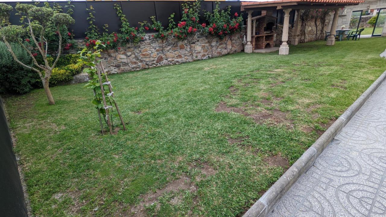 Room Villa Ribeiro Pilgrims Way To Santiago Bike A Garage For Marinhas 에스포센데 외부 사진